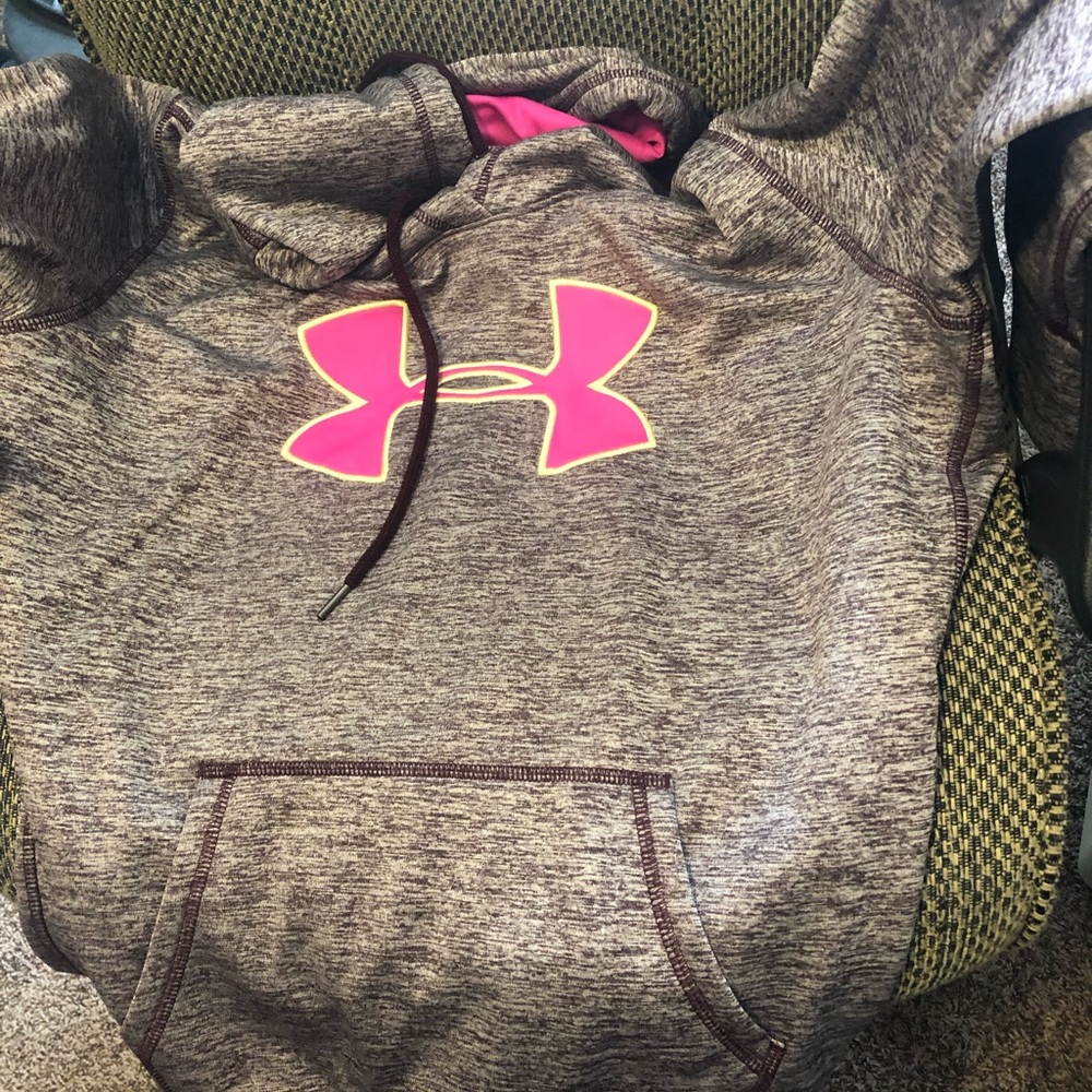 Under Armour hoodie